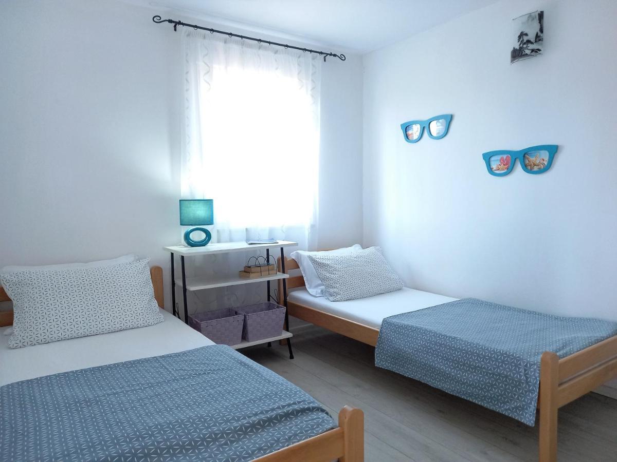 Apartments Antunovic Umag Extérieur photo