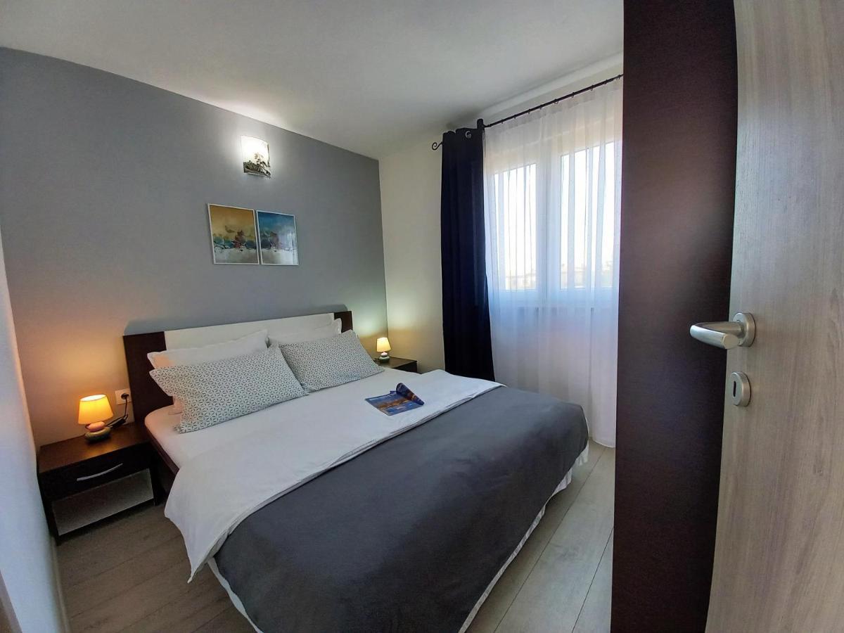 Apartments Antunovic Umag Extérieur photo