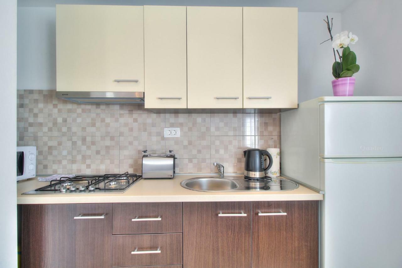 Apartments Antunovic Umag Extérieur photo